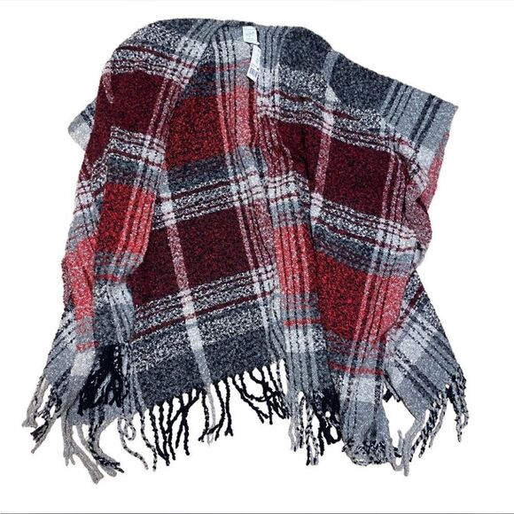 NWT Woolrich poncho shawl